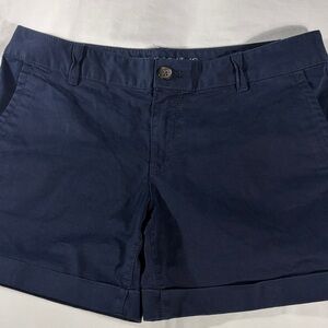 Banana Republic womens dark navy City Chino flat front 5" inseam shorts - size 2